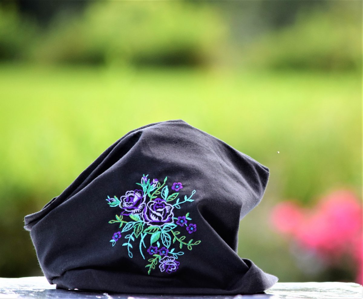 Vyšívaný bavlněný tunel růžičkový 2164