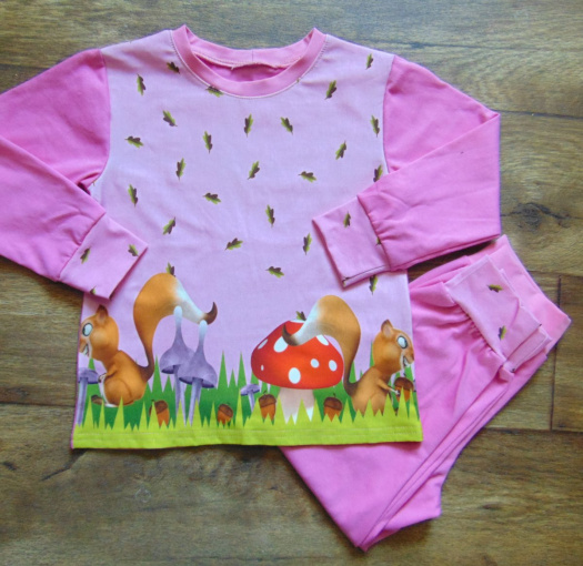 Dětské pyžamo - veverky (bavlna)
