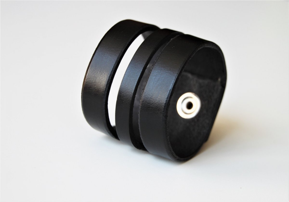 Kožený pánský náramek