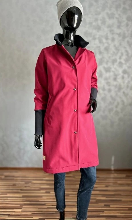 TRENCH COAT - barva červená