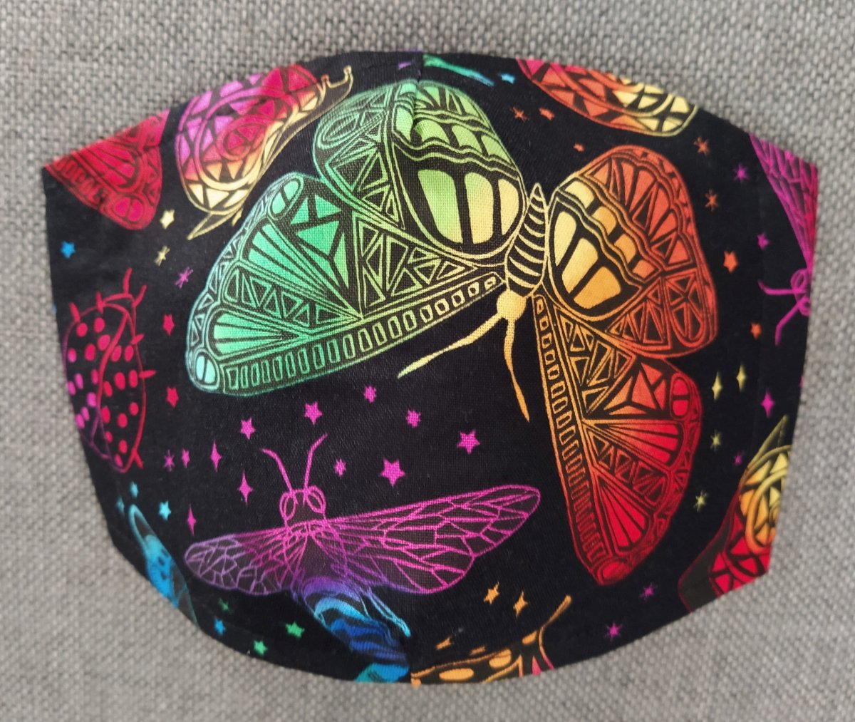 Rouška Designová  Členovci