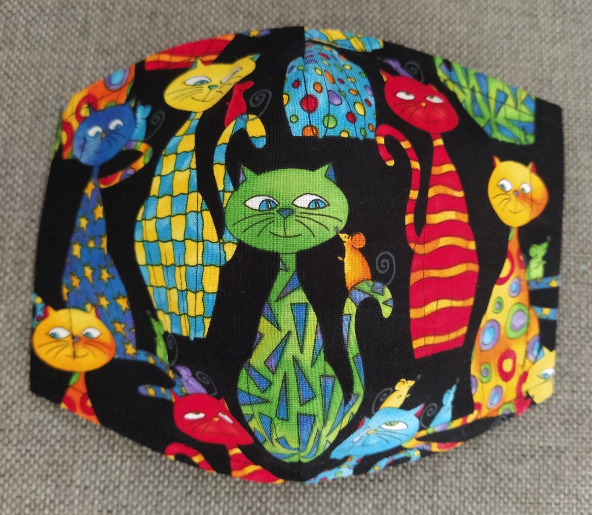 Rouška Designová  Kočičí sešlost