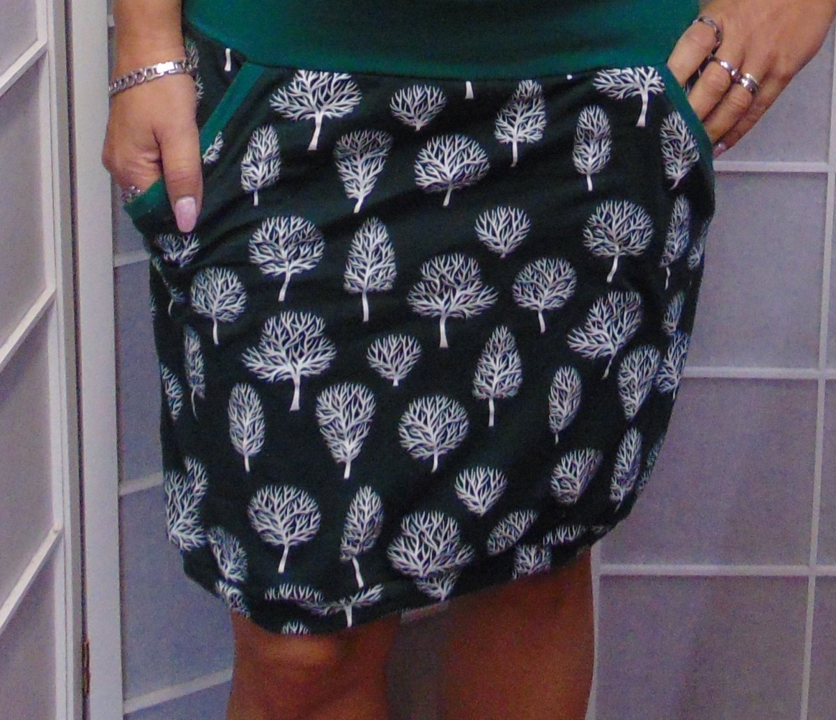 Sukně stromy na zelené S - XXL