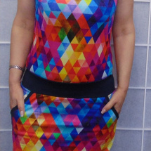 Šaty - barevné trojúhelníky (bavlna)