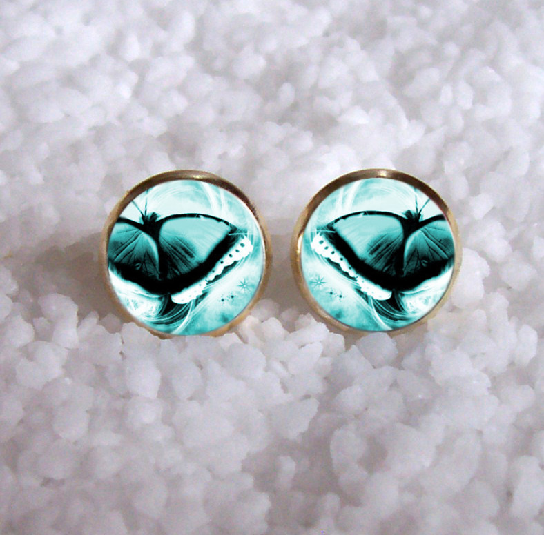 Náušnice z pryskyřice