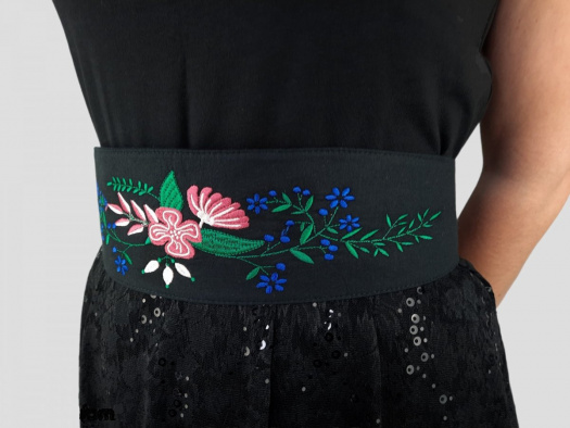 Vyšívaný Dámský Opasek Květovaný
