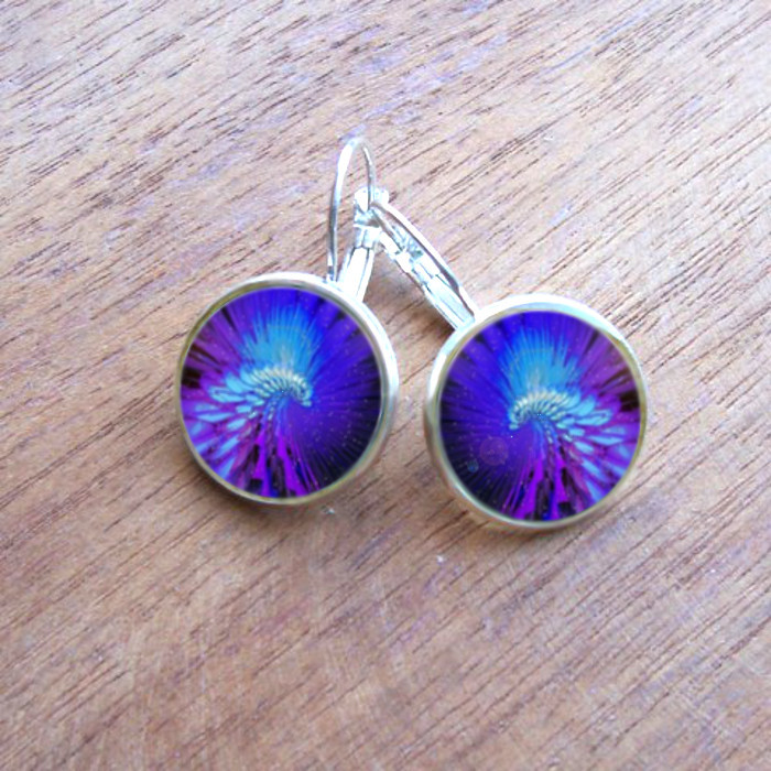 Náušnice z pryskyřice