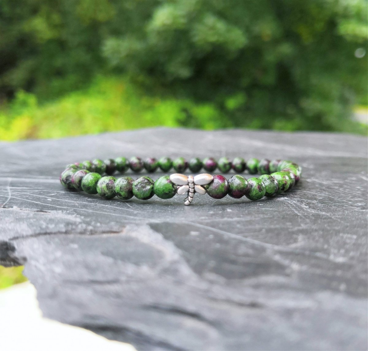 Náramek*rubín v zoisitu*vážka