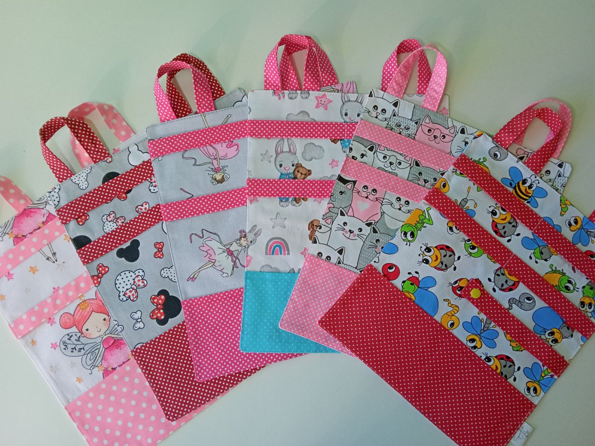 Sponkovník - více motivů