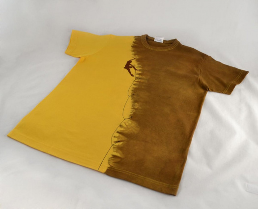 Žluto-hnědé triko s horolezcem S