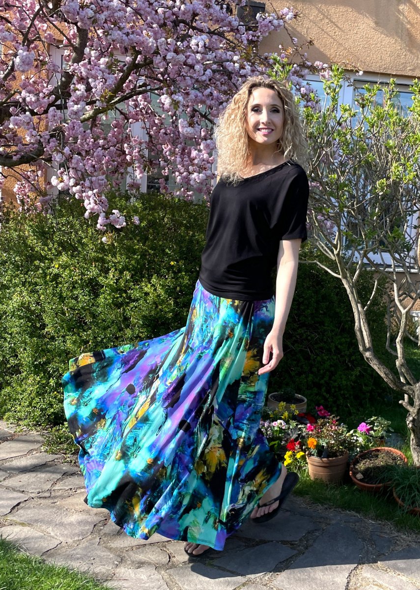 Polokolová sukně- dlouhá barevná