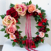 Letní barevný věnec s růžemi_ 38 cm