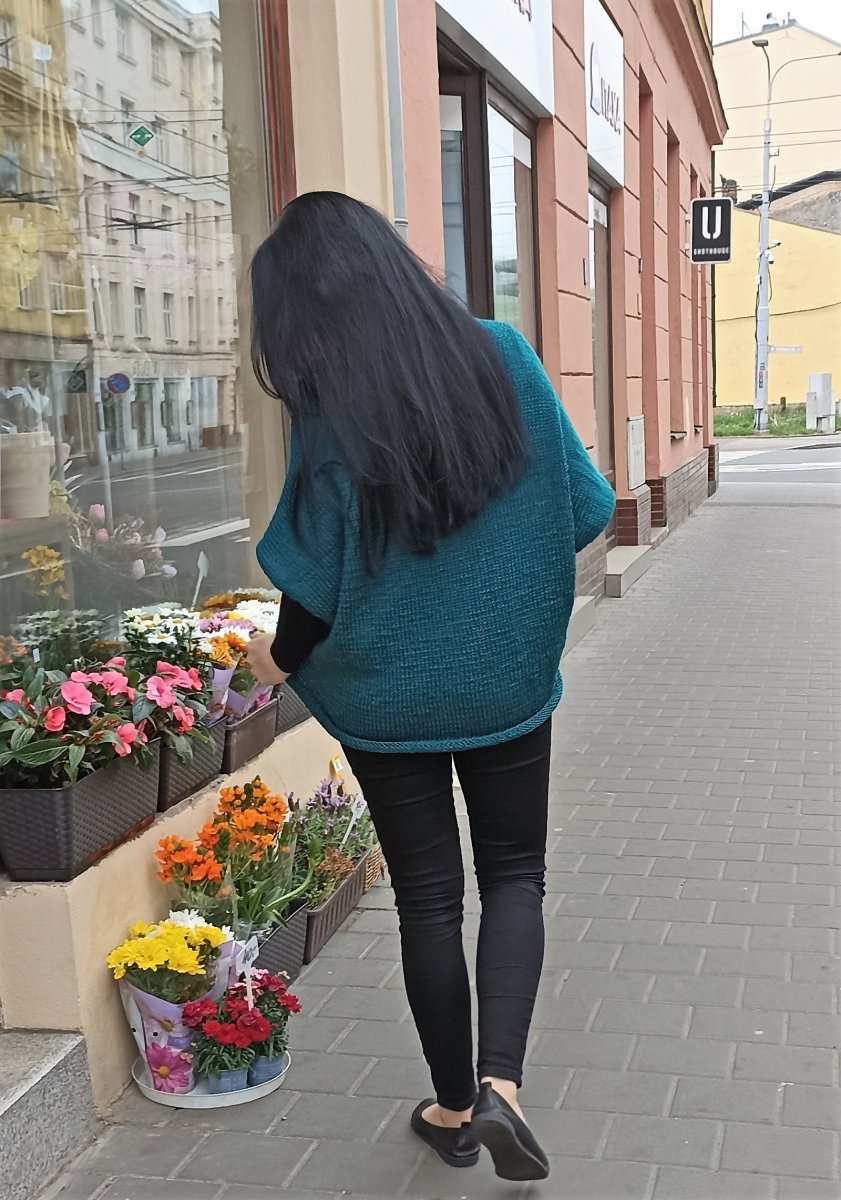 Pletená vesta - zelená piniová