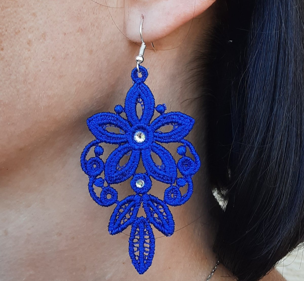 Dámske Vyšívané Krajkové Náušnice Diva Modré