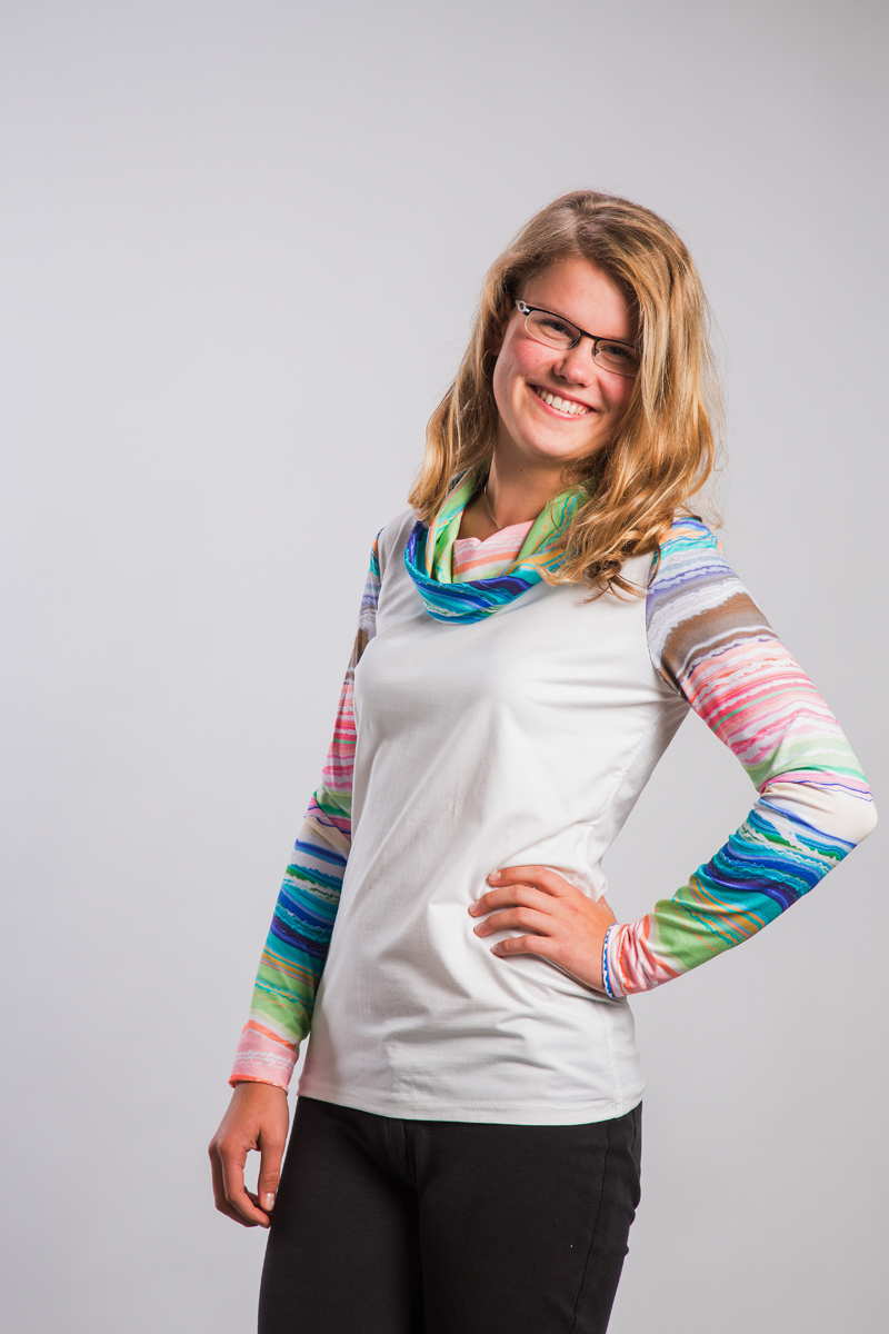 Tričko s rolákem duhové