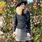 Pouzdrová řasená sukně s podšívkou khaki