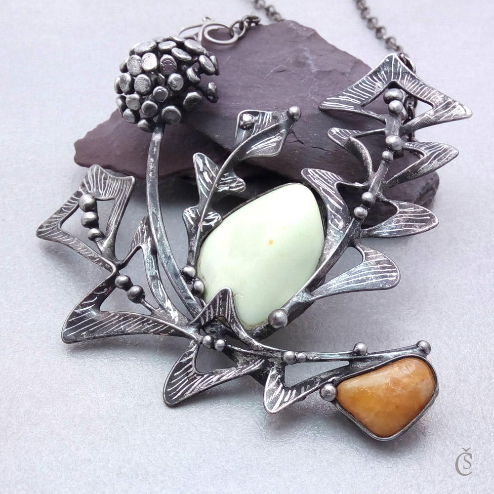 Náhrdelník Chmýří pampelišky - Chryzopras, Achát