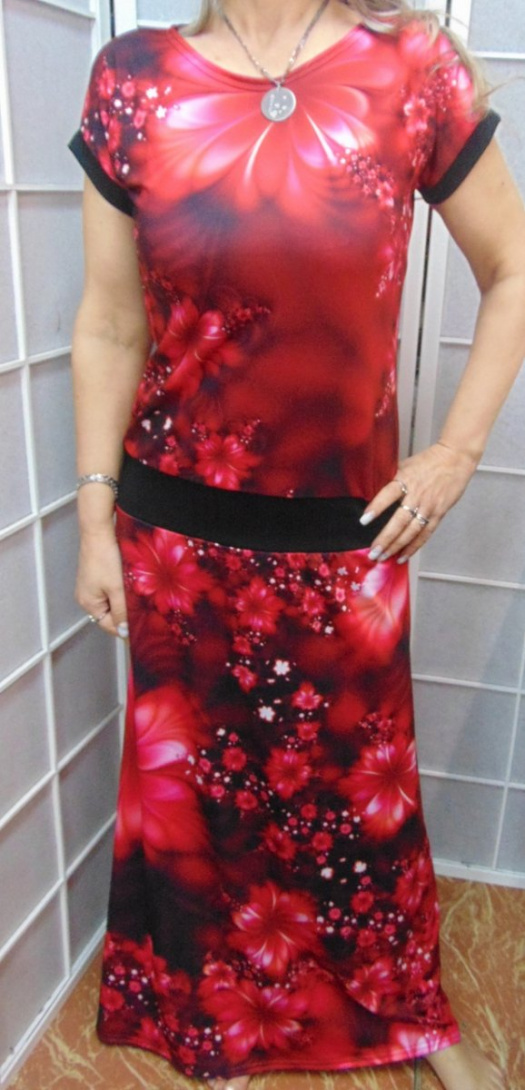 Dlouhé šaty - červené květy (polyester)