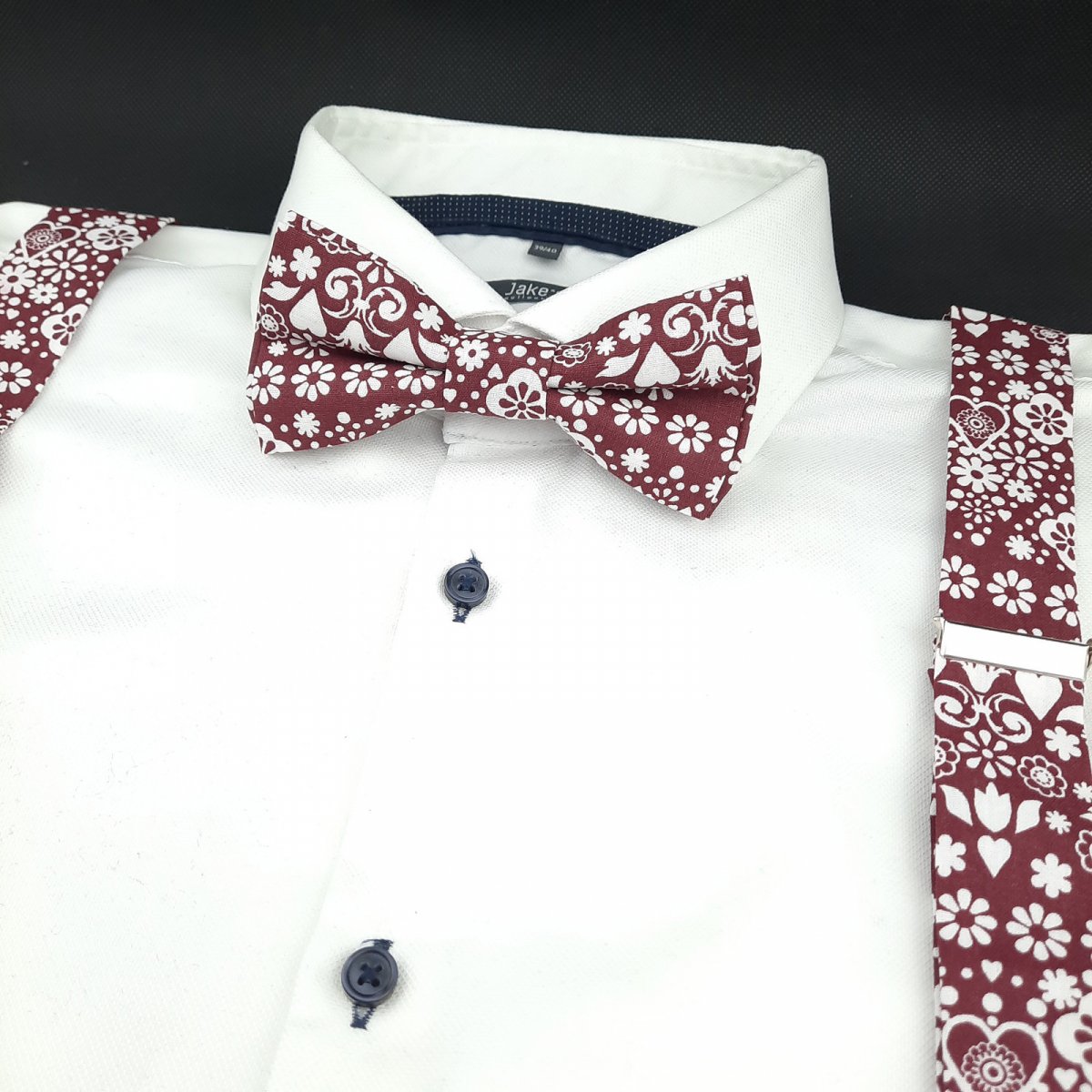 Bordový Folklorní Set Motýlek a Šle