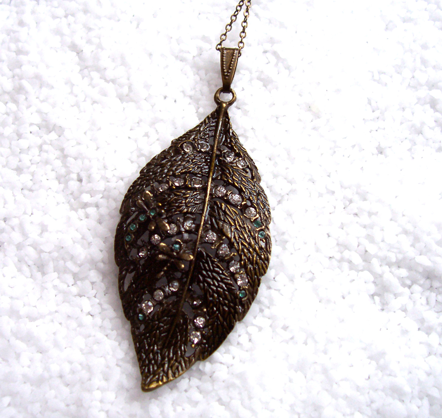 Náhrdelník  - list s vážkami