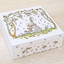 dřevěná krabička s přihrádkami na čaj nebo šperky zajíčci