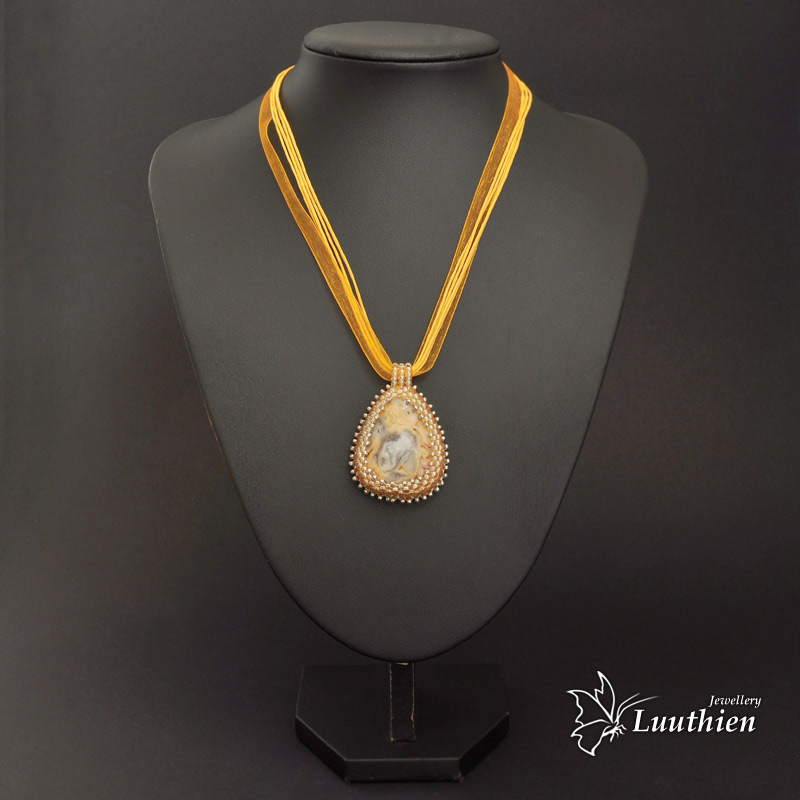 Eroeh - náhrdelník