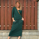 Zelená sukně s kapsami dlouhá