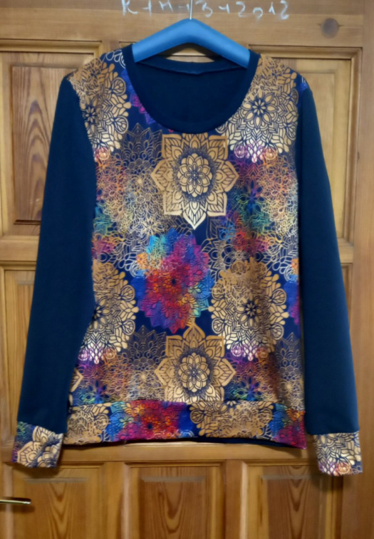 Mikina - zlaté mandaly, velikost M ~ SLEVA ~