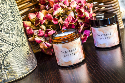 Svatební Sójová svíčka - SVATEBNÍ KYTICE 180 ML