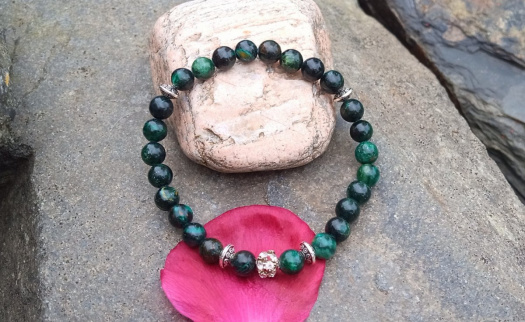 Africký přírodní smaragd 6 mm pružný náramek