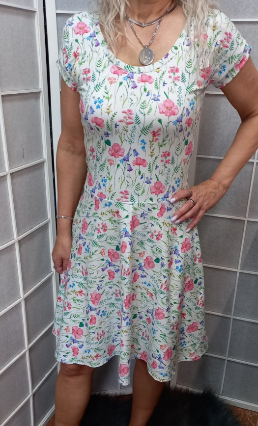 Šaty s půlkolovou sukní - luční kvítí (bavlna)