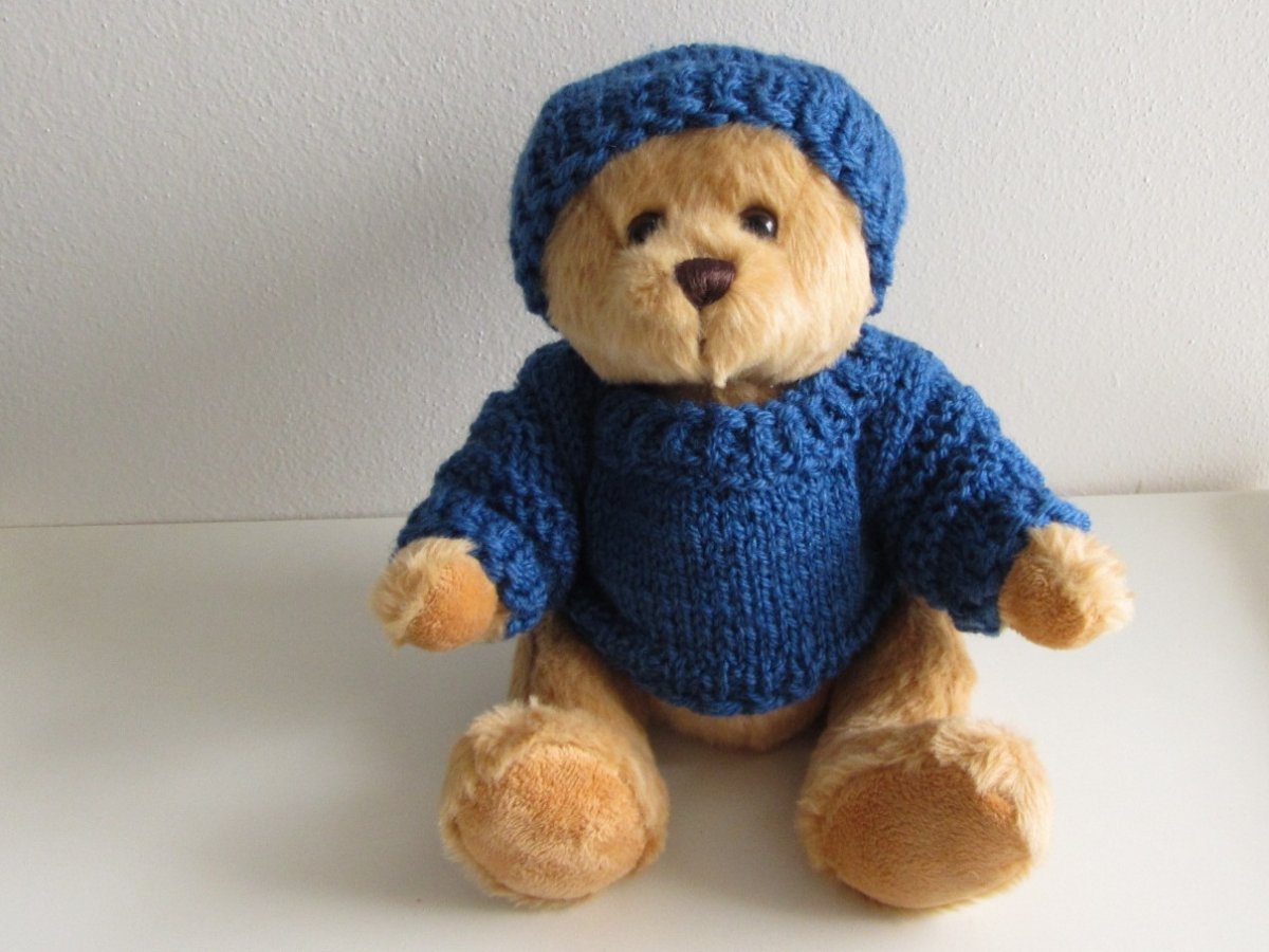 HUGO MÁ RÁD MODROU