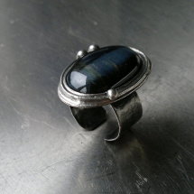 Prsten Marion   (sokolí oko)