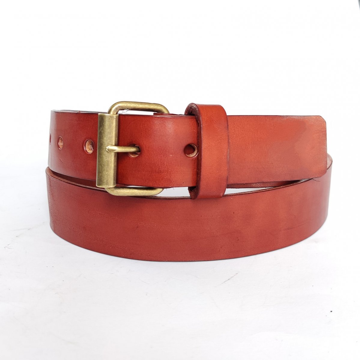 Kožený opasek –ručně šitý z hovězí kůže,staromosaz