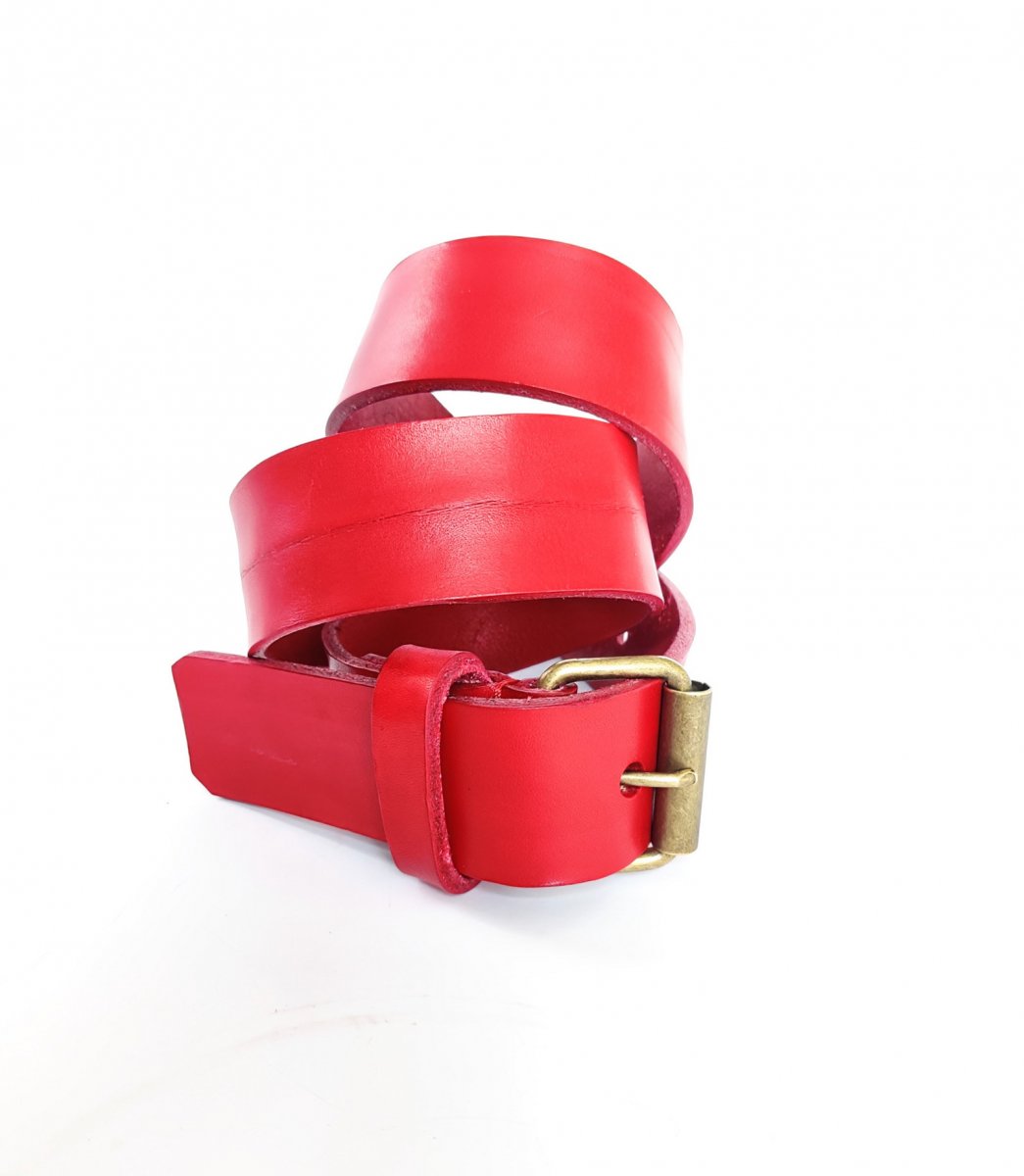 Kožený opasek –ručně šitý z hovězí kůže,staromosaz