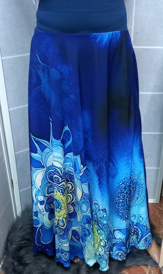 Dlouhá půlkolová sukně s vysokým pasem - mandala (umělé hedvábí)