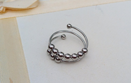 Antistresový prsten z chirurgické oceli