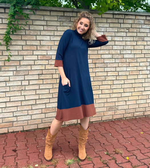 Zvonové šaty modro skořicové krátké