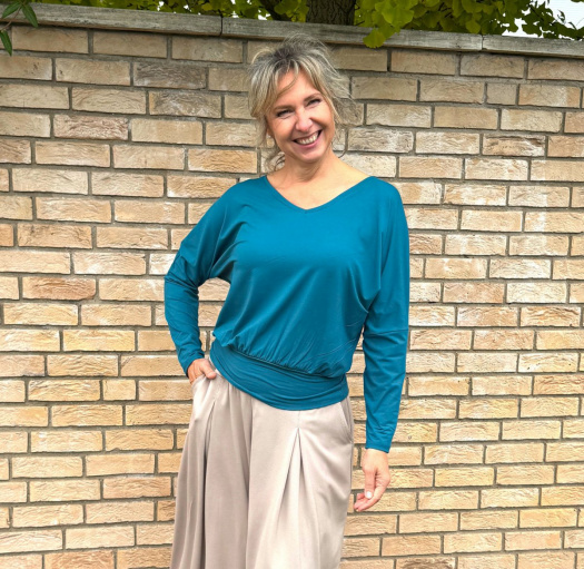 Volný top s pasem petrolej V výstřih