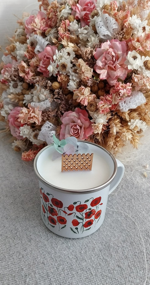 Svíčka plecháček vlčí máky