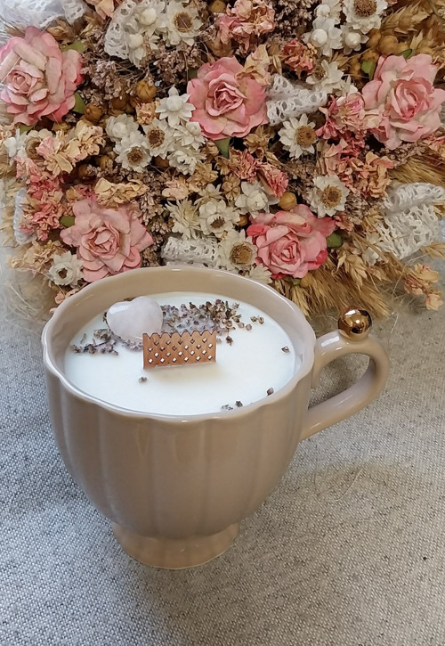 Svíčka hrníček krémová