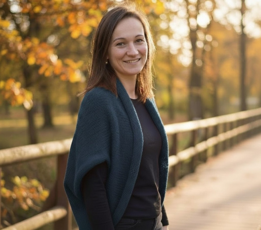 Pletená vesta - barva petrolejová