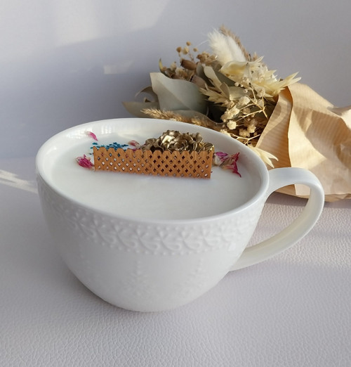 Svíčka bílá krajka