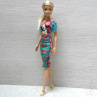 Barevné šatičky pro Barbie