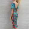 Barevné šatičky pro Barbie