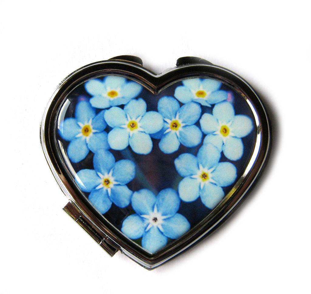 Zrcátko plné kvítků věčnosti.