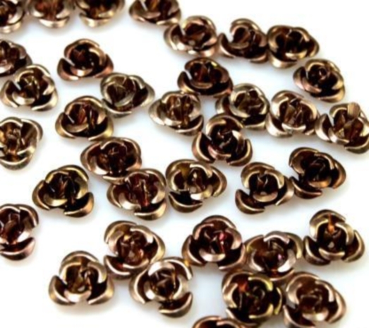 Kovová růžička 10 mm - 10 ks