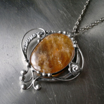 Náhrdelník Minor  (kalcit medový)
