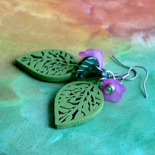 Zelené lístečkové náušky