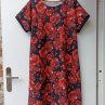 Šaty - červené květy na černé, velikost 4XL  ~ SLEVA ~